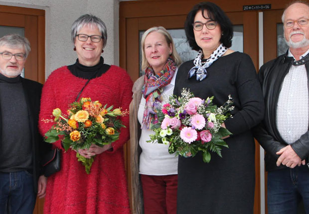 Führen den Verein Westfälisches Kinderdorf in die Zukunft:(von links) Vorstandsvorsitzender Friedrich Martin Dreier, die neue kaufmännische Leiterin Paula Heising, Vorstandsmitglied Birgit Flato, die neue pädagogische Leiterin Carmen Ramos und Vorstandsmitglied Dr. Karl-Ludwig Tracht. (Foto: KonText-Kontor für Marketing)