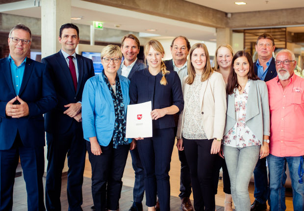 Der Preis verdeutlich den Stellenwert für das Thema Ausbildung bei Hellmann