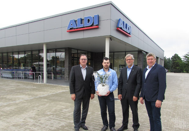 Mit einer Gesamtfläche von rund 1.200 Quadratmetern präsentiert sich der neue Aldi-Markt