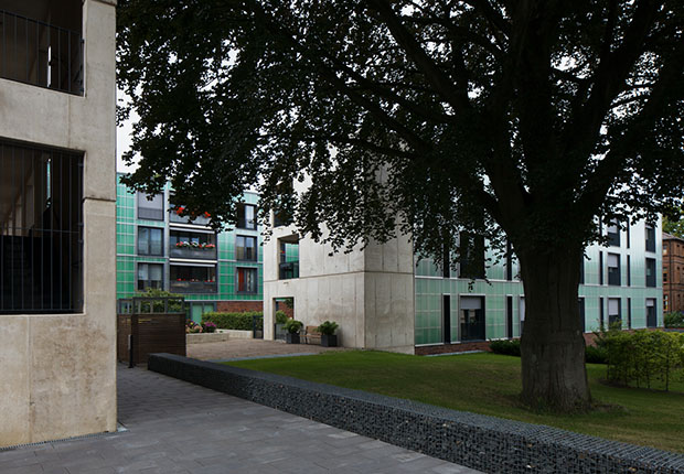 Im Rahmen der Architekturreihe „Lingen &Wohnen“ kommt Prof. Günter Pfeifer, Architekt und emeritierter Professor für Entwerfen, ins IT-Zentrum nach Lingen.