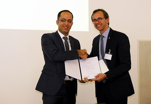 Dr.-Ing. Ali Soleimani-Dorcheh (l.) erhielt den Dr. Klaus Seppeler Preis 2017