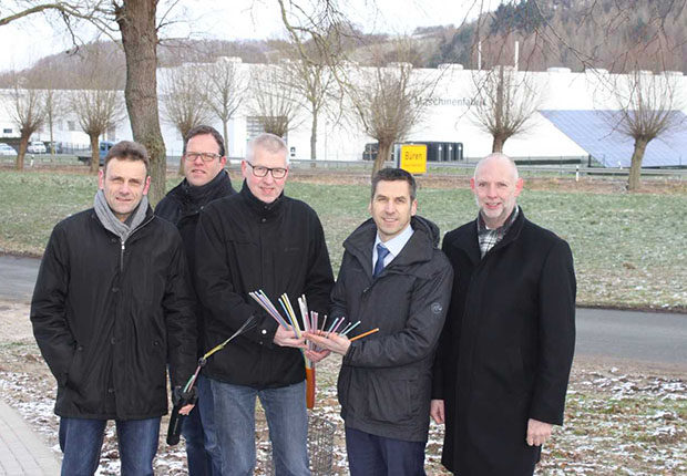 Die Deutsche Telekom hat die öffentliche Ausschreibung für den Internet-Ausbau in den Gewerbegebieten von Büren gewonnen.