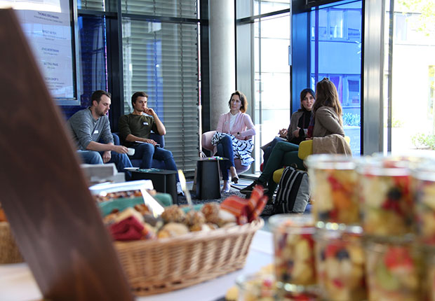 Von guten Netzwerken profitiert jeder Gründer, deshalb gab es beim Businessplan Check Day auch viel Zeit zum Austausch. (Foto: Münsterland e.V.)