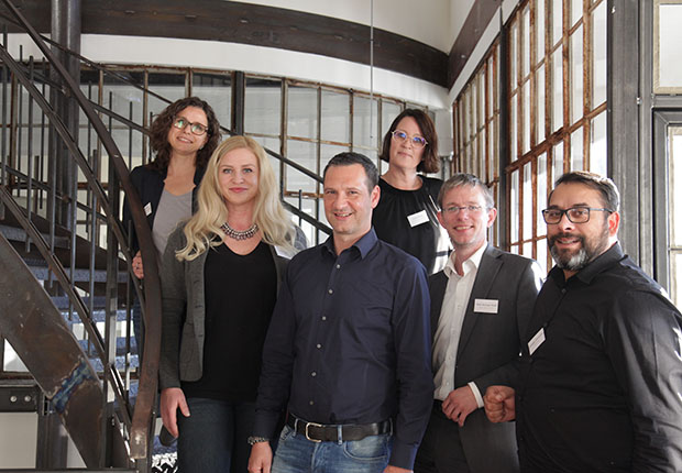 Organisatoren und Jury des Andrea Heininger Award. (v.l.) Stefanie Jany, Linda Mac Nelly, Dirk Markus, Sandra Wilms, Peer-Michael Preß, Georgios Triantafillou. (Foto: coupling media GmbH)