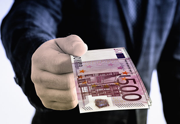 Deutsche Wirtschaft spendet über eine Milliarde Euro mehr als bisher angenommen. (Foto: geralt/ pixabay)