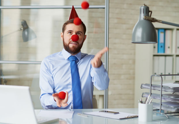 Mit Humor den Arbeitsalltag bereichern: Dazu bietet der Verein Deutscher Ingenieure (VDI OWL) einen Workshop und einen Gastvortrag an. (Foto: istock mediaphotos)