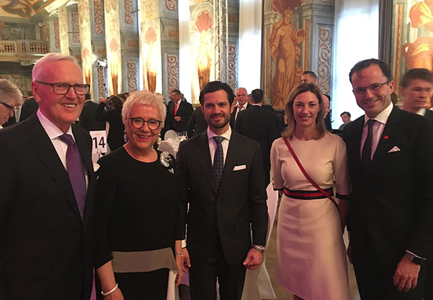 Espelkamper Unternehmerpaar Harting Gast eines Gala-Abends mit Prinz Carl Philip von Schweden in der Galerie Herrenhausen. (Foto: Harting)