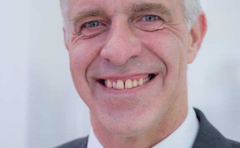 Vorstand Uwe Gräff verlässt die HARTING Technologiegruppe
