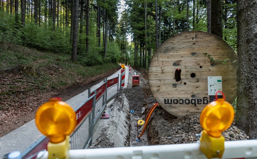 Deutsche Glasfaser baut Glasfasernetz im gesamten Kreis Warendorf