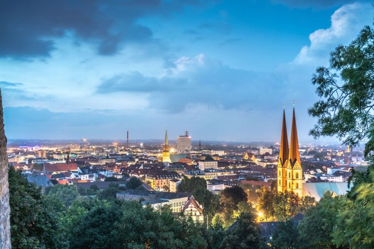 Blick auf Bielefeld vom Teutoburger Wald - Bild: Bielefeld Marketing GmbH