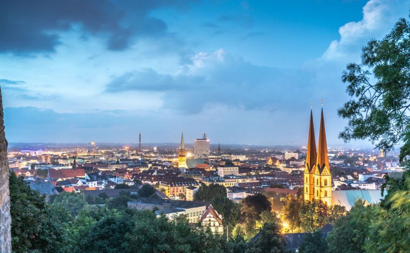 Blick auf Bielefeld vom Teutoburger Wald - Bild: Bielefeld Marketing GmbH