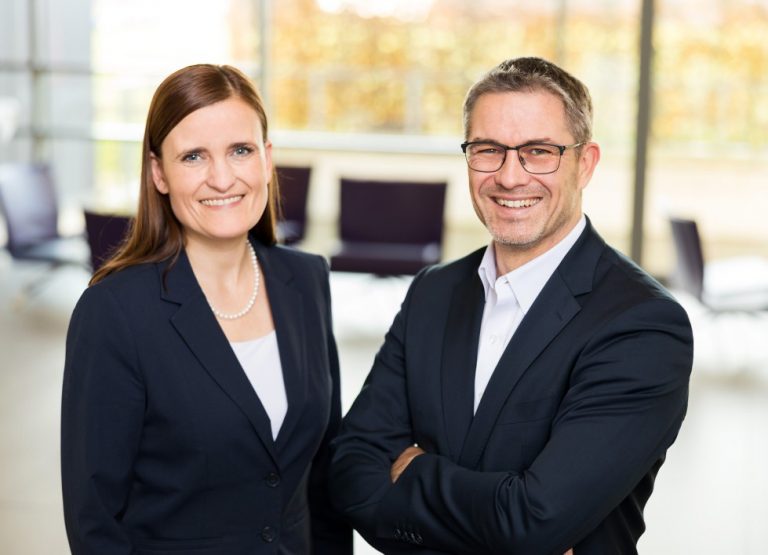 Jana Schönfeld und Sascha Groß sind jetzt alleinige Geschäftsführer der Hettich Holding; Foto: Hettich