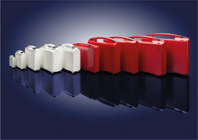 Neu: Die RED CASES von Licefa mit glänzender Oberfläche. Sie bilden das farbliche Pendant zu den WHITE CASES von Licefa. - Foto: LICEFA GmbH & Co. KG, 2020