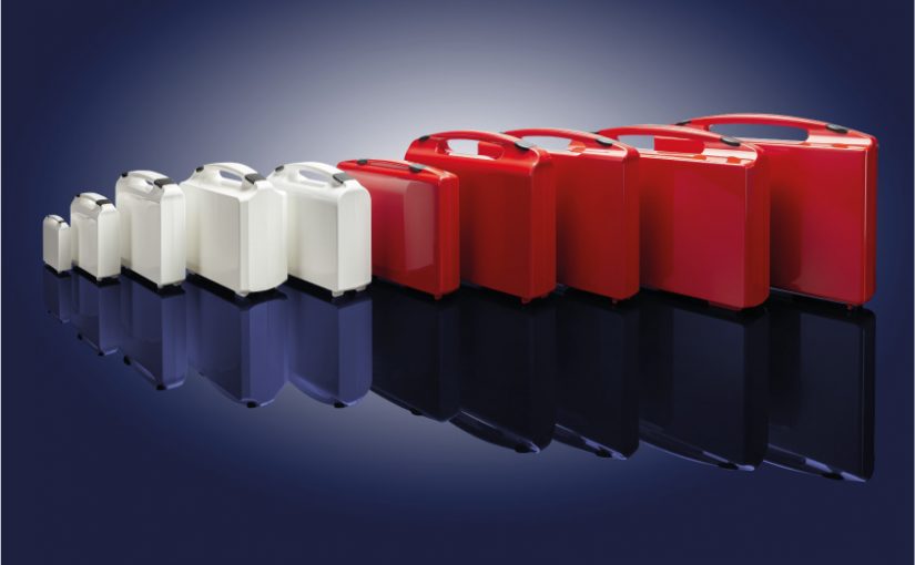 Neu: Die RED CASES von Licefa mit glänzender Oberfläche. Sie bilden das farbliche Pendant zu den WHITE CASES von Licefa. - Foto: LICEFA GmbH & Co. KG, 2020