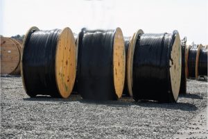 Kabeltrommeln, Paletten und Verpackungen sind systemrelevant. Foto: HPE