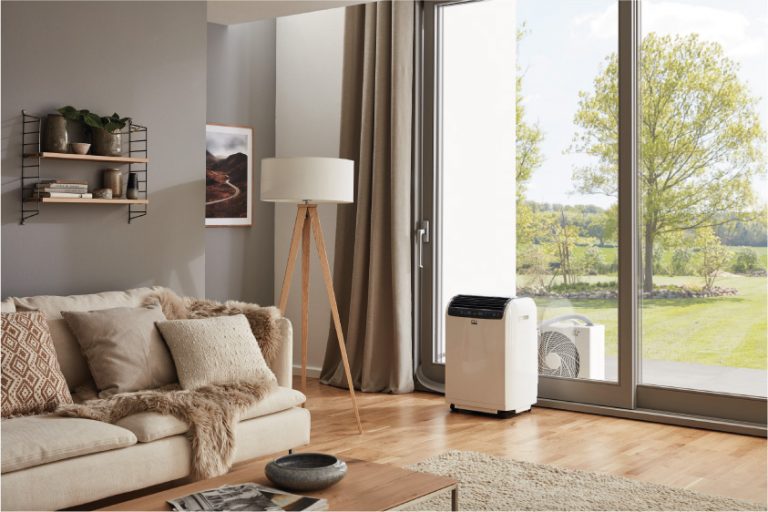 Dort kühlen, wo es zu warm ist: Das gelingt mit dem mobilen Remko-Raumklimagerät RKL DC in Split-Ausführung. Bild: REMKO GmbH & Co. KG, Lage