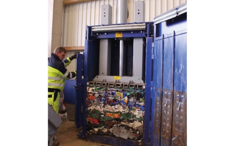 Strautmann Presse auf dem AWIGO Recyclinghof - Foto: Strautmann Umwelttechnik Gmb