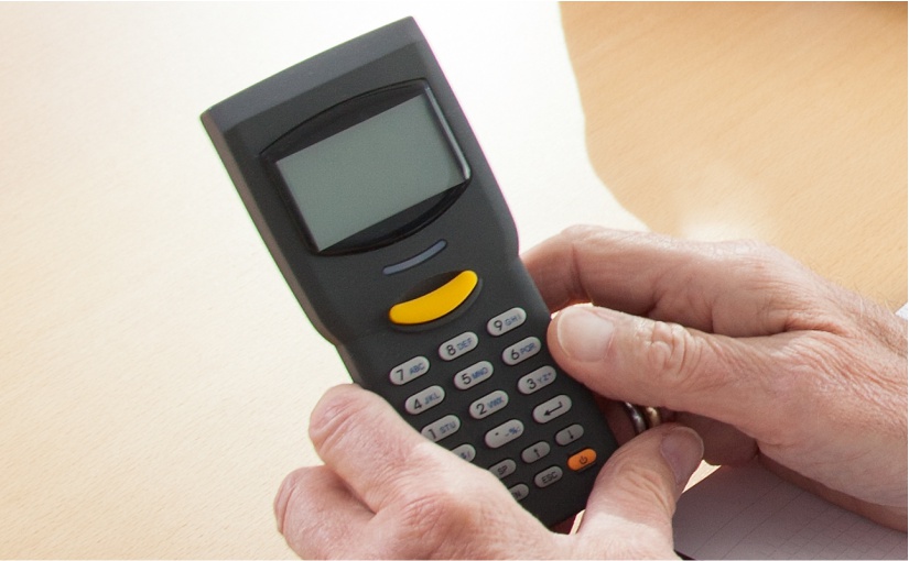 1999 das richtige Gerät zur richtigen Zeit: Mobiles Datenerfassungsgerät CipherLab 711 - kompakt, preisgünstig und einfach selbst zu programmieren. - Foto: AISCI