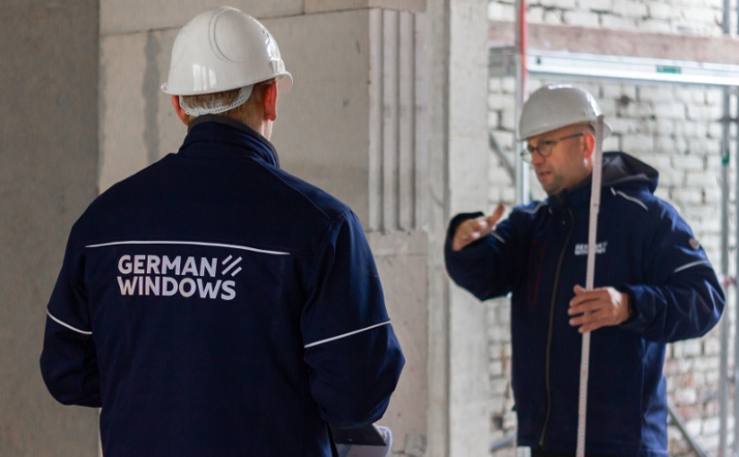 Ob beim Fachhändler vor Ort oder direkt auf der Baustelle: Durch den Ausbau seines technischen Vertriebs will Fensterbauer German Windows (Südlohn-Oeding) manchen Handelspartnern die Scheu vor Fassadensystemen nehmen. - Foto: GW GERMAN WINDOWS, Südlohn-Oeding