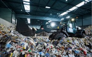 Rund 120.000 Tonnen LVP sollen in Eitting für weitere Recyclingprozesse aufbereitet werden. - Foto: PreZero