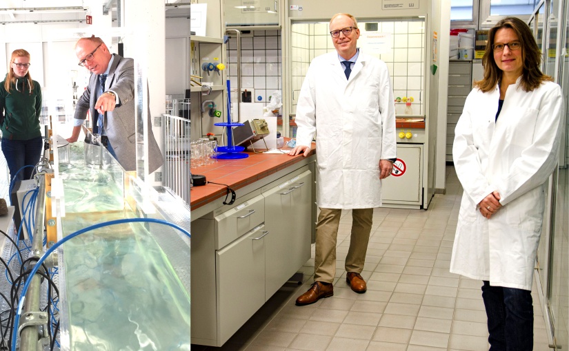 Foto links: Prof. Grüning diskutiert, ob Abwasser als Frühwarnsystem für die Erkennung von Coronainfektionen genutzt werden kann. (Foto Copyright: FH Münster/Rena Ronge Foto rechts: Prof. Dr. Helmut Grüning und Prof. Dr. Isabelle Franzen-Reuter nehmen Auswirkungen von Covid-19 auf die Umwelt unter die Lupe. (Foto Copyright: FH Münster/Frederik Tebbe)