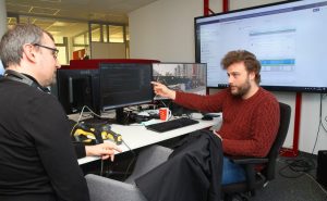 Das Inbetriebnahme-Team im „Think Tank“ von Westfalia. - Foto: Westfalia