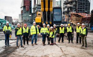 Erfolgreiche Zusammenarbeit zwischen Hagedorn und Kiesel. - Foto: Hagedorn