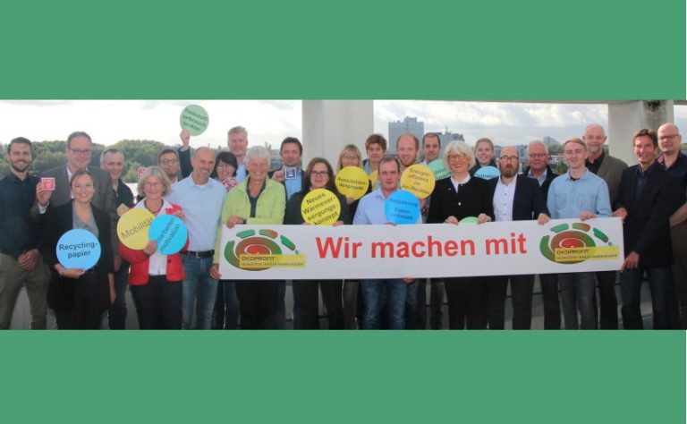 Zwischenbilanz: „Teilnehmer*innen der vergangenen ÖKOPROFIT Runde Münster/Kreis Warendorf bei der Zwischenbilanz (2019).“ - Foto: Stadt Münster