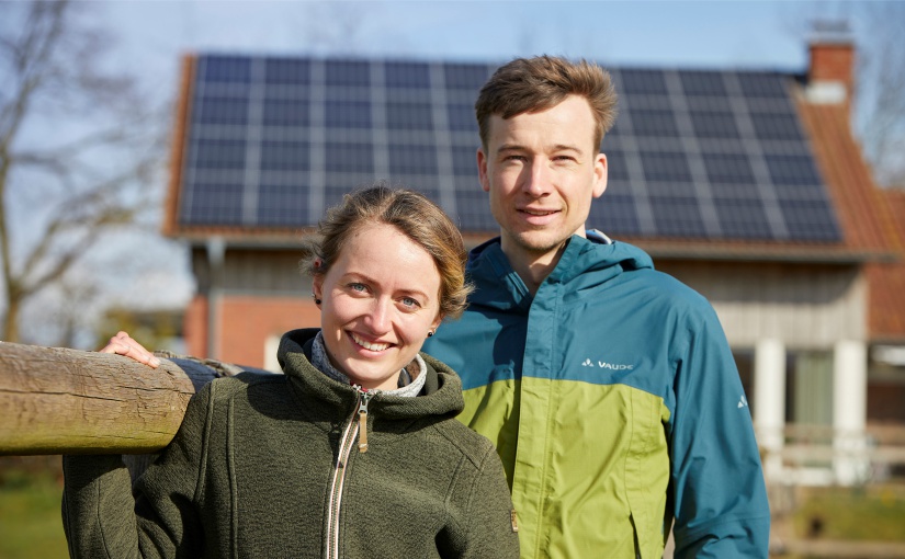 Sophie und Sebastian aus Dülmen engagieren sich privat und beruflich für den Klimaschutz im Münsterland. - Foto: © Münsterland e.V./Philipp Fölting