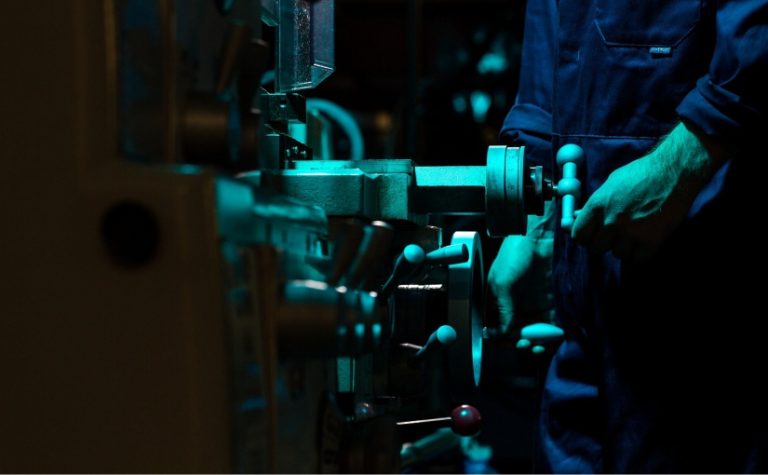 Bild von RAEng_Publications auf Pixabay