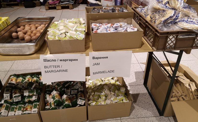 Viele Organisationen und Privatleute organisieren in diesen Tagen Hilfstransporte an die ukrainische Grenze. Verfügbare Fahrzeuge und freier Laderaum sind allerdings Mangelware. (Fotos: privat)