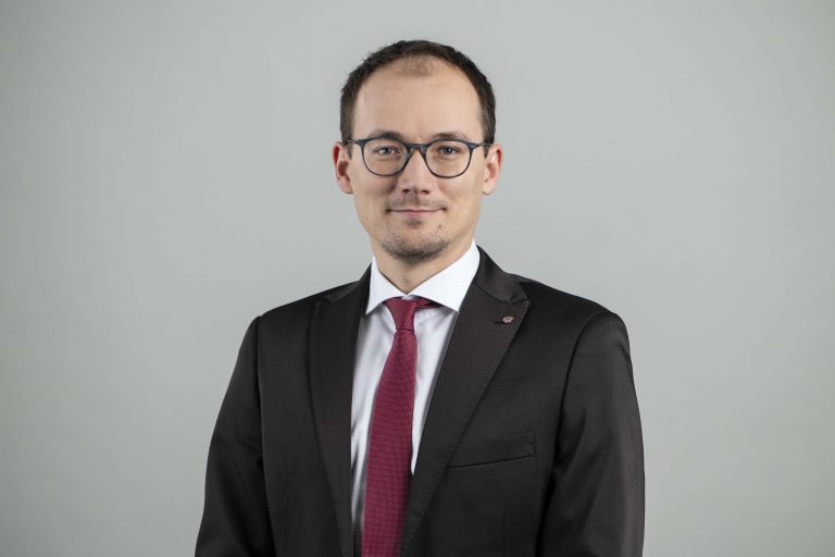 Dominik Raasch, Sprecher der Geschäftsführung adp MERKUR (Foto: adp Merkur)