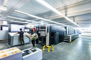 Heidelberg hat die neue Speedmaster CX 104 jetzt auch auf der Expo2020 in Dubai vorgestellt und damit den offiziellen Markteintritt der neuen Universalmaschine in der Region des Nahen Ostens markiert. (Foto: Heidelberger Druckmaschinen AG)
