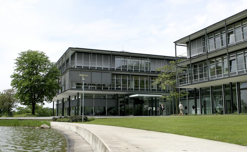 Der Eingangsbereich der Bertelsmann Stiftung (Foto: Thomas Kunsch)