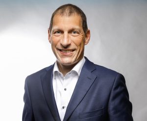 Geschäftsführers Dr. Ron Brinitzer (Foto: kunststoffland NRW)