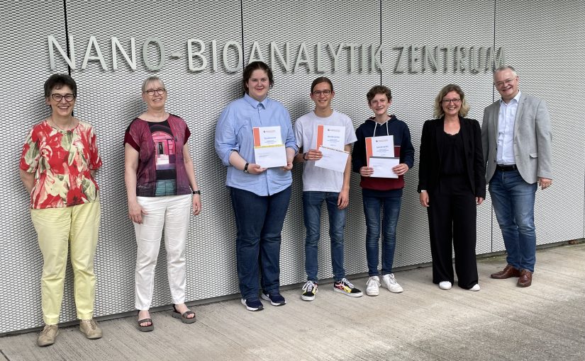 Von links: Dr. Veronika Kohl, Dr. Birgit Hagenhoff, Beeke Drechsler, Malte Cox, Leo Roer, Dr. Kathleen Spring, Dr. Eckhard Göske (Foto: Gesellschaft für Bioanalytik Münster e.V.)