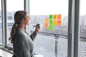 : https://unsplash.com/photos/hZWK1jcYy8g