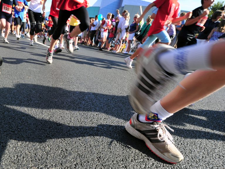 Jetzt anmelden für einen der sieben Wettkämpfe beim „Stadtwerke run & roll City“ am Sonntag, 11. September 2022. (Foto: Bielefeld Marketing GmbH)