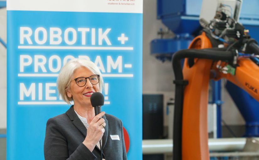 Petra Michalczak-Hülsmann Geschäftsführerin gfw – Gesellschaft für Wirtschaftsförderung im Kreis Warendorf mbh (Foto: gfw/MünsterView)