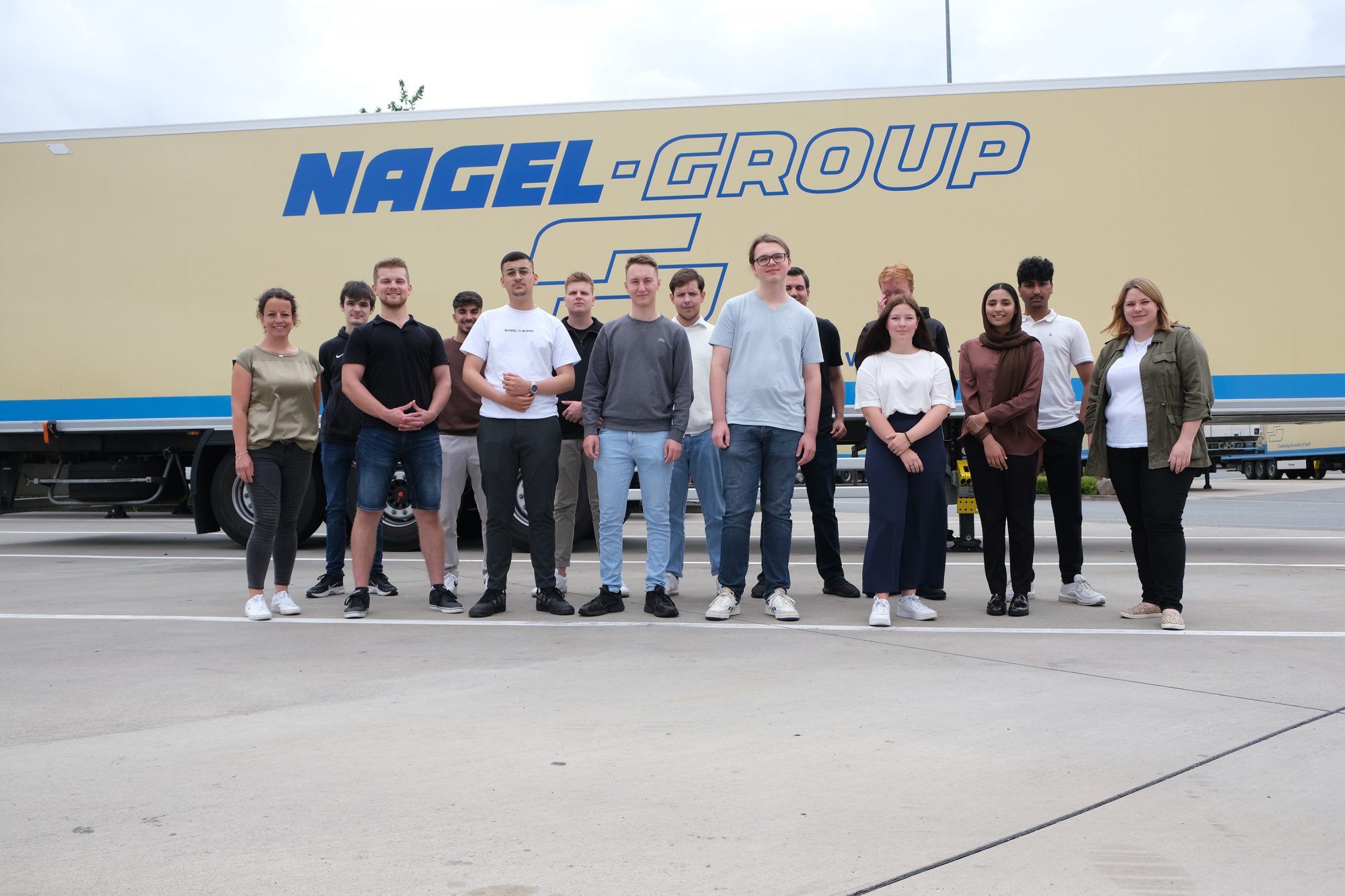 Ausbildungsstart 2022: Niederlassung Borgholzhausen (Foto: Nagel-Group | Kraftverkehr Nagel SE & Co. KG)