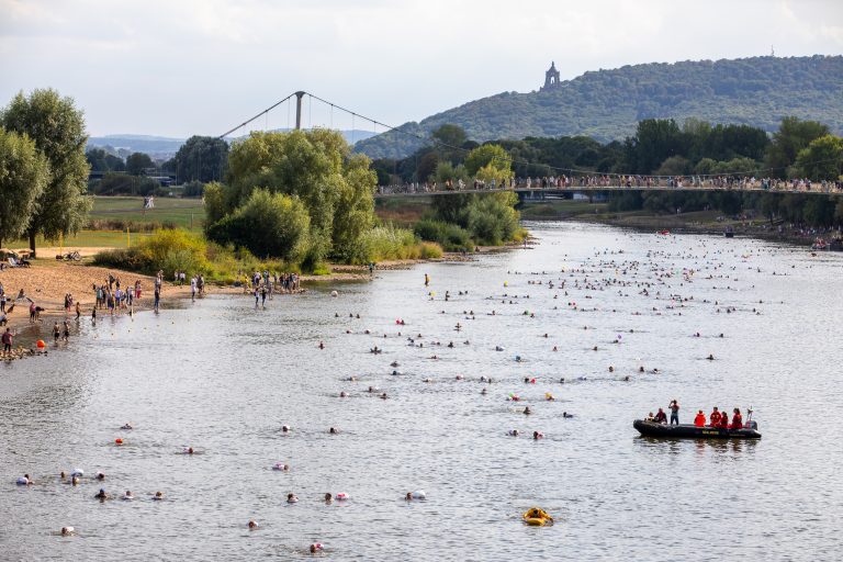 1. Mindener Weserschwimmen (Foto: OWL GmbH, Sättele)