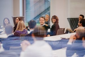 Bei der Veranstaltung „Wissenschaft trifft Praxis“ an der Universität Paderborn kommen Experten aus ganz Deutschland zusammen. (Foto: Universität Paderborn, Besim Mazhiqi)