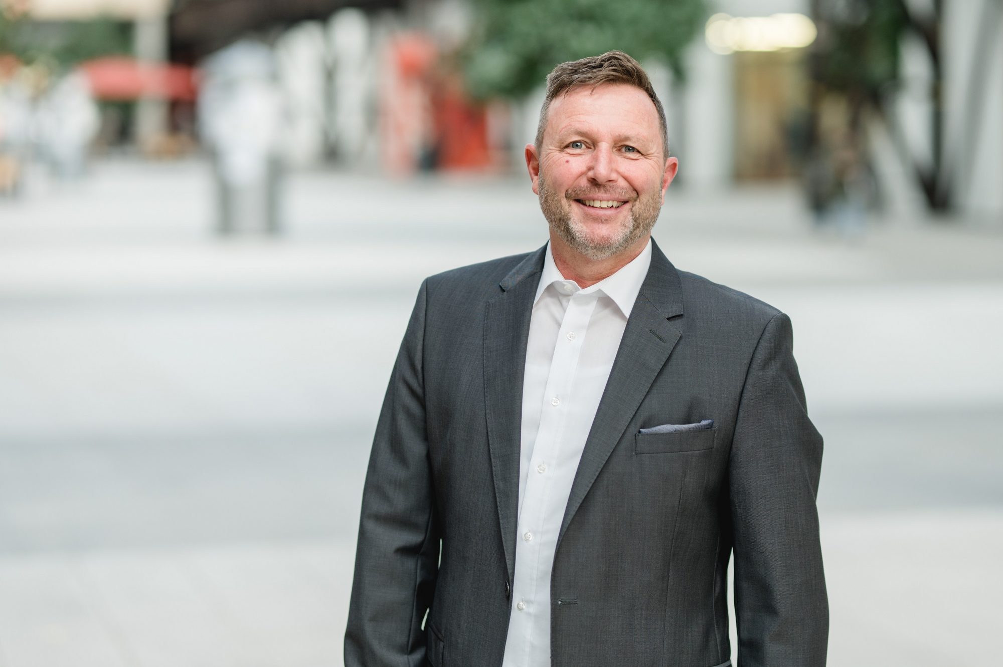 Prof. Dr.-Ing. Dirk Sauer vom Campus Lingen der Hochschule Osnabrück freut sich über die Auszeichnung „Professor des Jahres 2022“. (Foto: Hochschule Osnabrück)