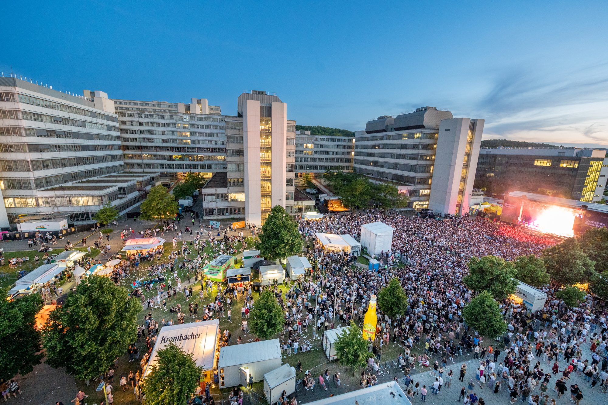 Im Jahr 2022 besuchten rund 18.000 Menschen das Campus Festival Bielefeld, die wahrscheinlich größte Campus-Party der Republik. (Foto: Bielefeld Marketing GmbH)
