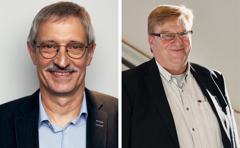 Brachten die neue Regelung auf den Weg: Prof. Dr. Heiko Burchert (links) und Prof. Dr. Axel Benning (rechts) vom Fachbereich Wirtschaft der FH Bielefeld. (Foto: P. Pollmeier/FH Bielefeld)