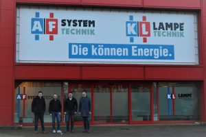 (v. l.) Wirtschaftsförderer Alexander Kassner, Andreas Schnelte, Frank Triphaus und Bürgermeister Helmut Knurbein. (Foto: Stadt Meppen)