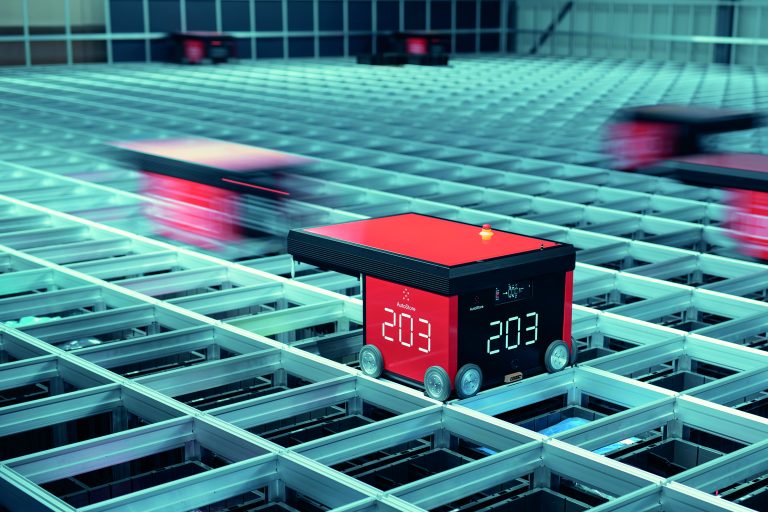 Das robotergestützte Lager- und Kommissioniersystem AutoStore lässt sich problemlos in die ProStore®-Umgebung integrieren. (Foto: AutoStore)