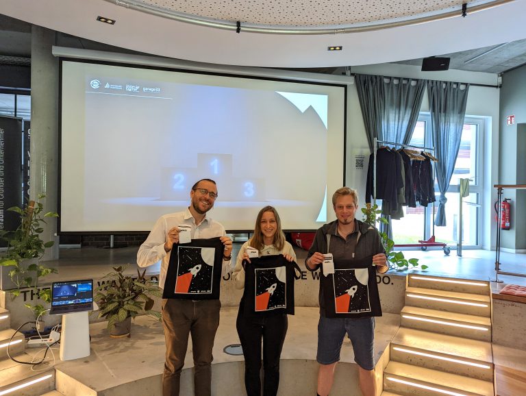 Die Gewinner*innen des dritten Workshops „Prototype your PhD”, in dem Doktorand*innen erfahren, wie aus einem Promotionsthema ein Start-up entstehen kann. (Foto: TecUP)