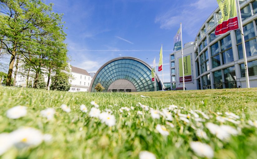 Tagungen und Kongresse, zum Beispiel in der Stadthalle Bielefeld, sorgen regelmäßig für eine gute Auslastung der Hotels in der Stadt. (Foto: Bielefeld Marketing GmbH)