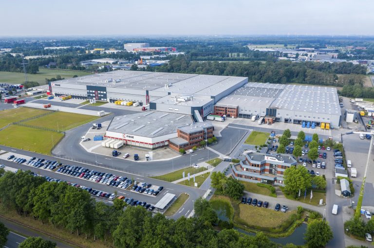 Automatische Lagerung und Kommissionierung: Fiege errichtet im Multi-User-Center in Greven-Reckenfeld einen 75.000 Behälter fassenden Autostore für den Online-Werkzeughandel Contorion. (Foto: Fiege)